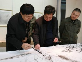 画家张明军作品多少钱(张明军画马多少钱一平尺)-画家张明军联系方式