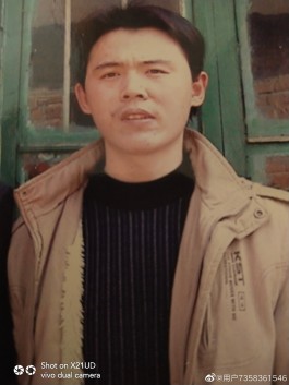 寻亲：慕岳辰