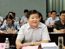 书法家陈光华作品多少钱(书法家陈光华个人简介)-书法家陈光华联系方式