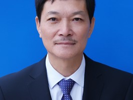 画家康荣作品多少钱(康荣平简历)-画家康荣联系方式