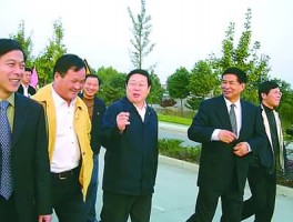 画家黄兴国的简单介绍