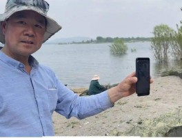 包含画家孟庆湘的词条