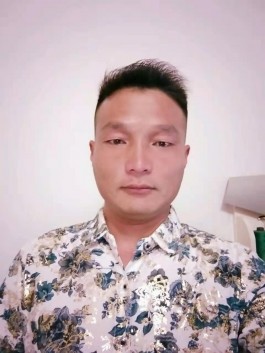 寻亲：薛岭