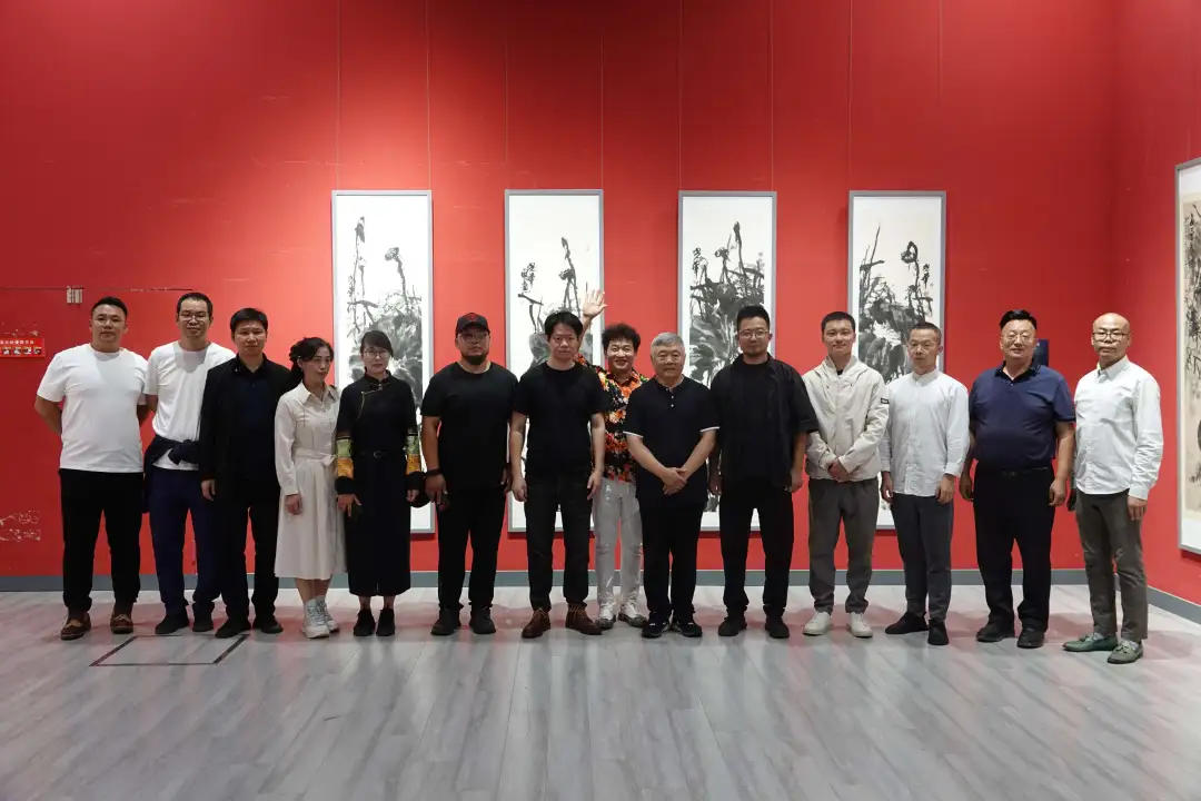 墨韵北疆 池上碧苔•水墨集中国画名家邀请展在乌兰察布市美术馆盛大开幕,图片,第2张